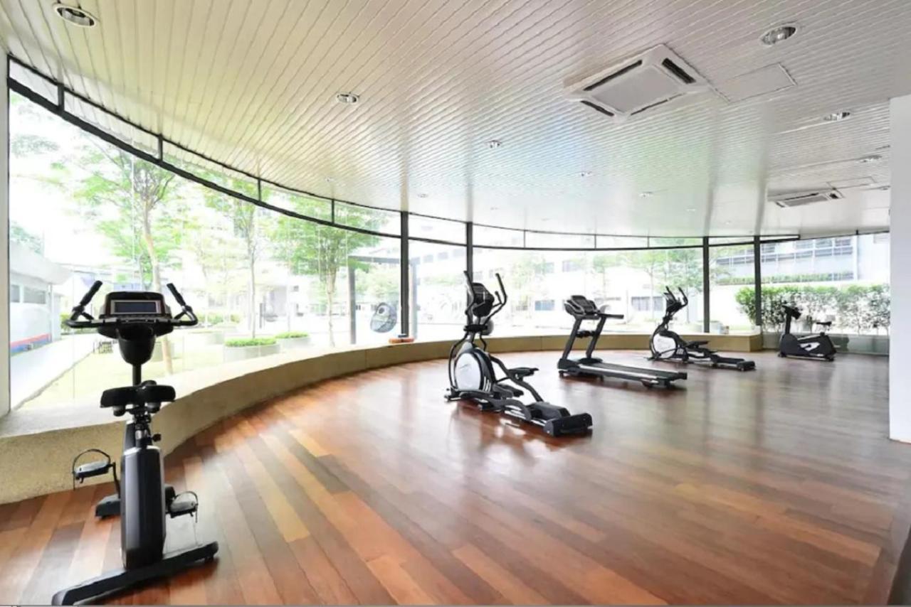 Puchong Skypod Residence, 1-5 Pax Cozy Unit, Walking Distance To Ioi Mall, 10Min Drive To Sunway Exterior photo